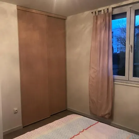 Appartement F3 Avec Parking Cote Dock76 Rouen